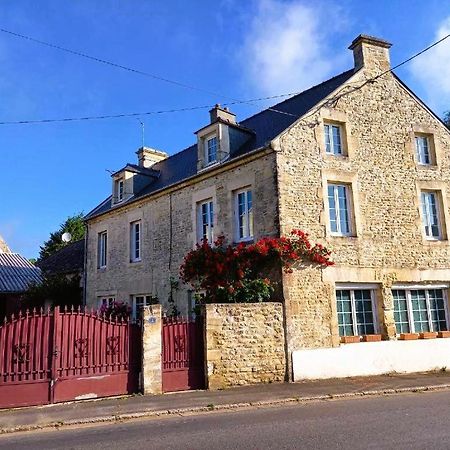 Sommervieu Chambres D'Hotes De Charme Entre Bayeux Et Les Plages Du Debarquement المظهر الخارجي الصورة